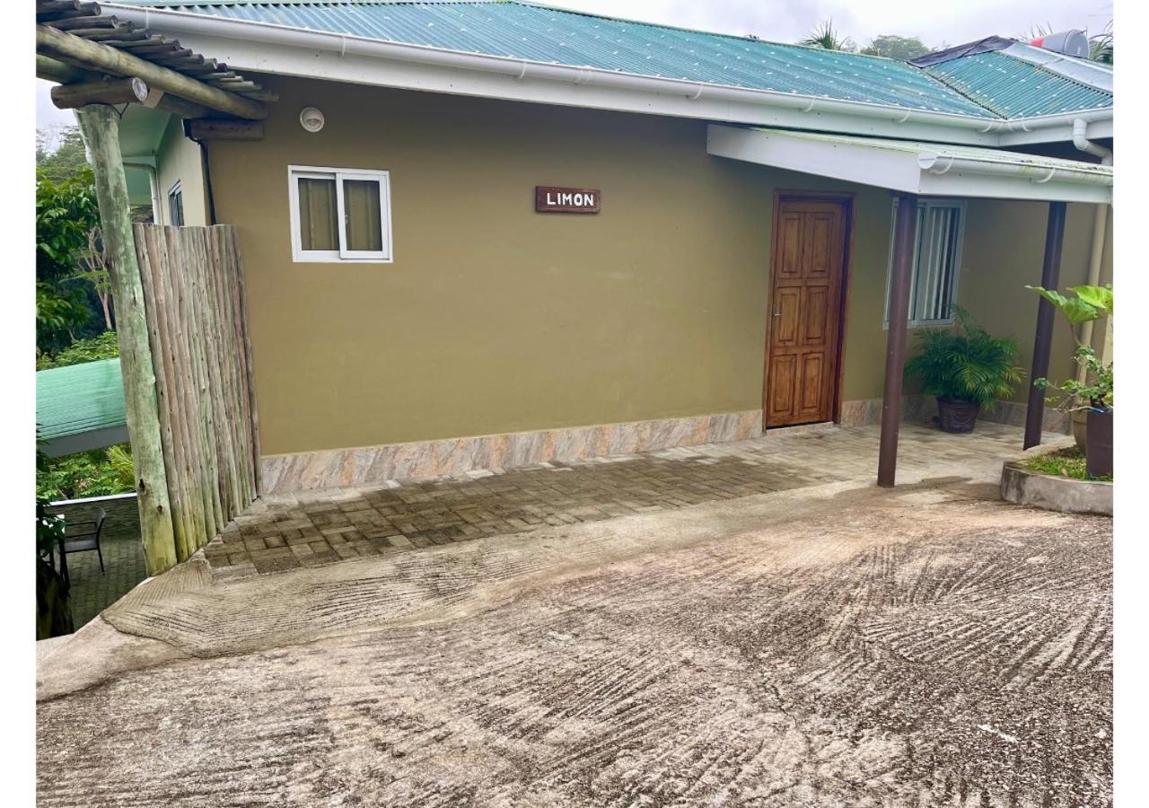 Holiday Home Baie Lazare (Mahe) Exterior foto